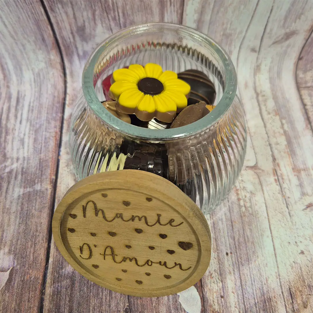 Chocolat coffret - Amande & Chocolat - Chocolaterie - Lillers - cadeau - fete mamie - fete des grands meres - aire sur la lys Chocolat coffret - Amande & Chocolat - Chocolaterie - Lillers - cadeau - fete mamie - fete des grands meres - aire sur la lys