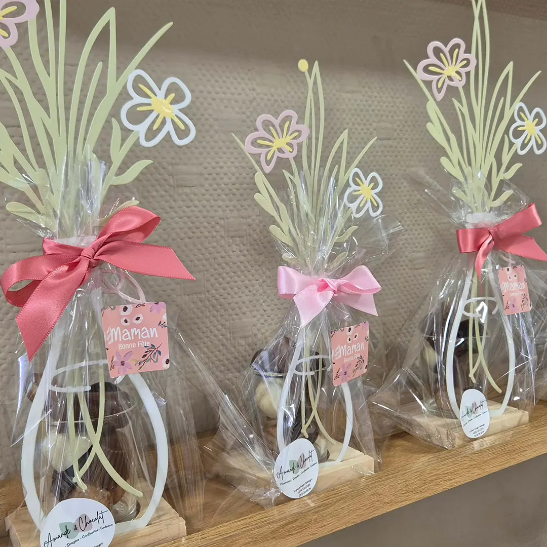 Chocolat coffret - Amande & Chocolat - Chocolaterie - Lillers - cadeau - bonne fête maman - fête - travail - aire sur la lys - fête des mères